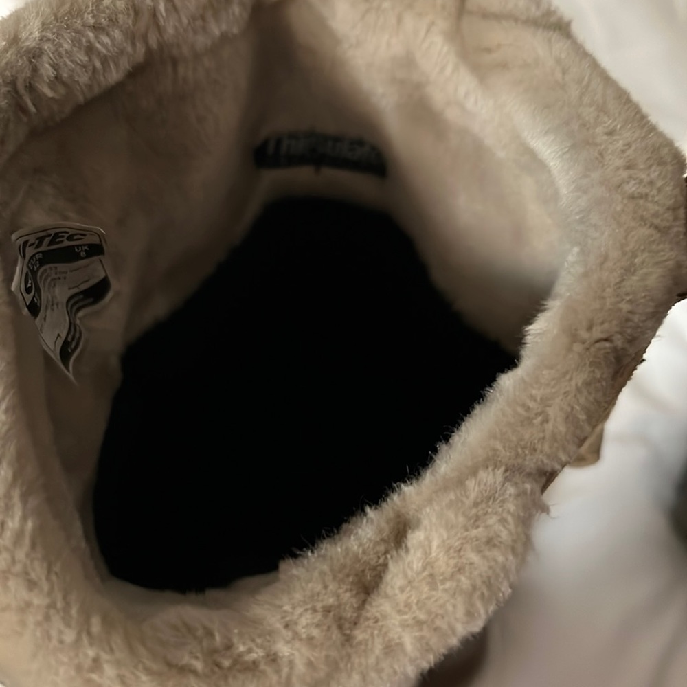 HI—TEC Boots - Picture 9 of 11